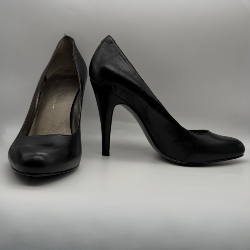 Jessica Simpson Classic Black Heels - Brenda